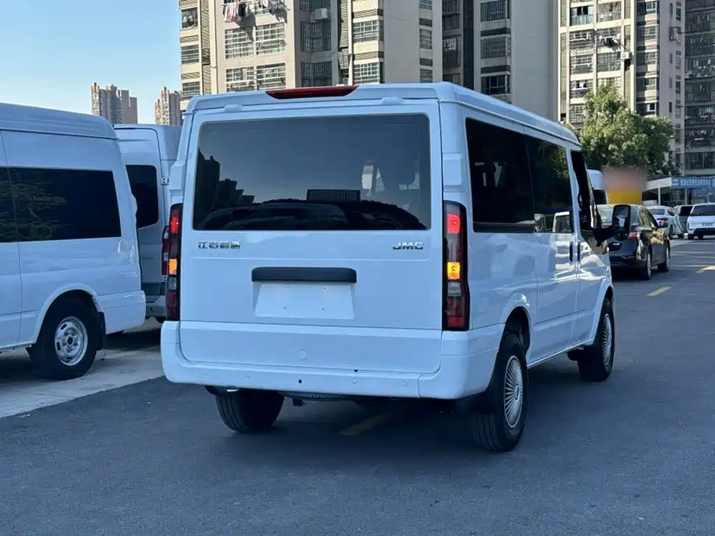 JMC JMC Fushun — миниатюра 12