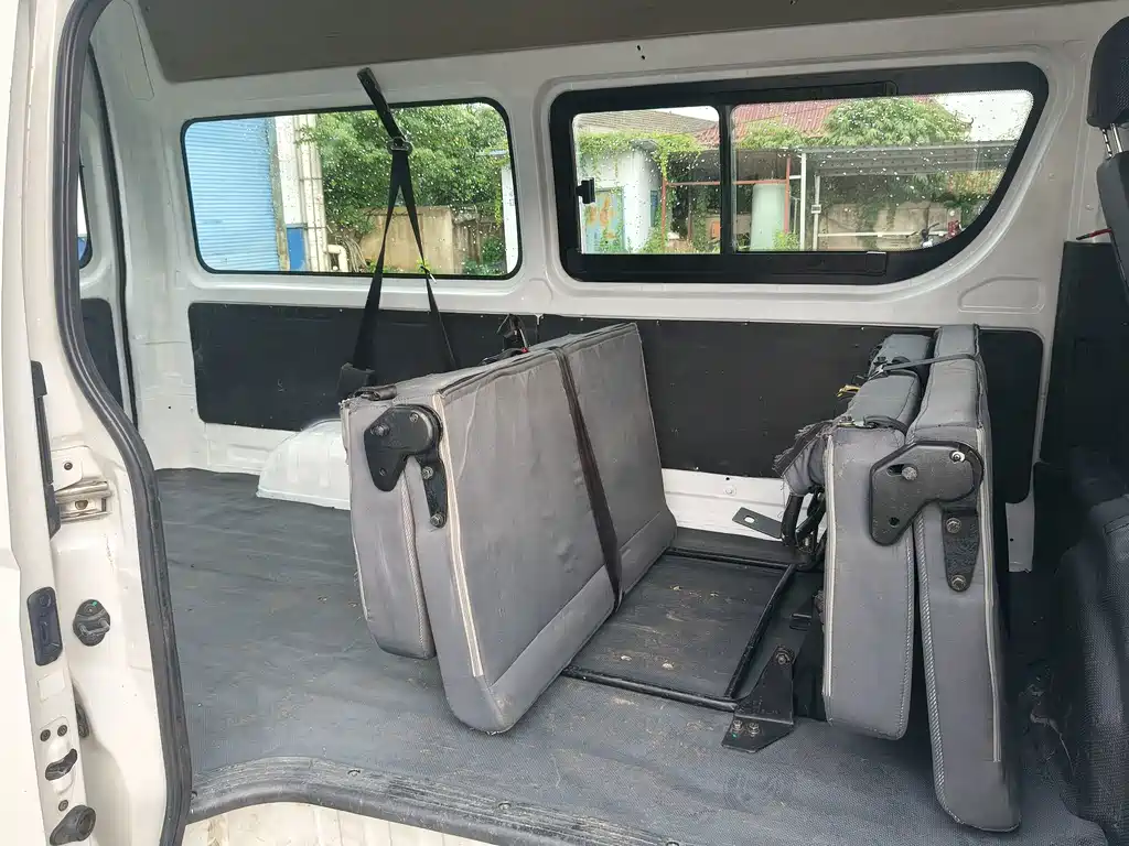 Foton Fengjing G7 — миниатюра 10