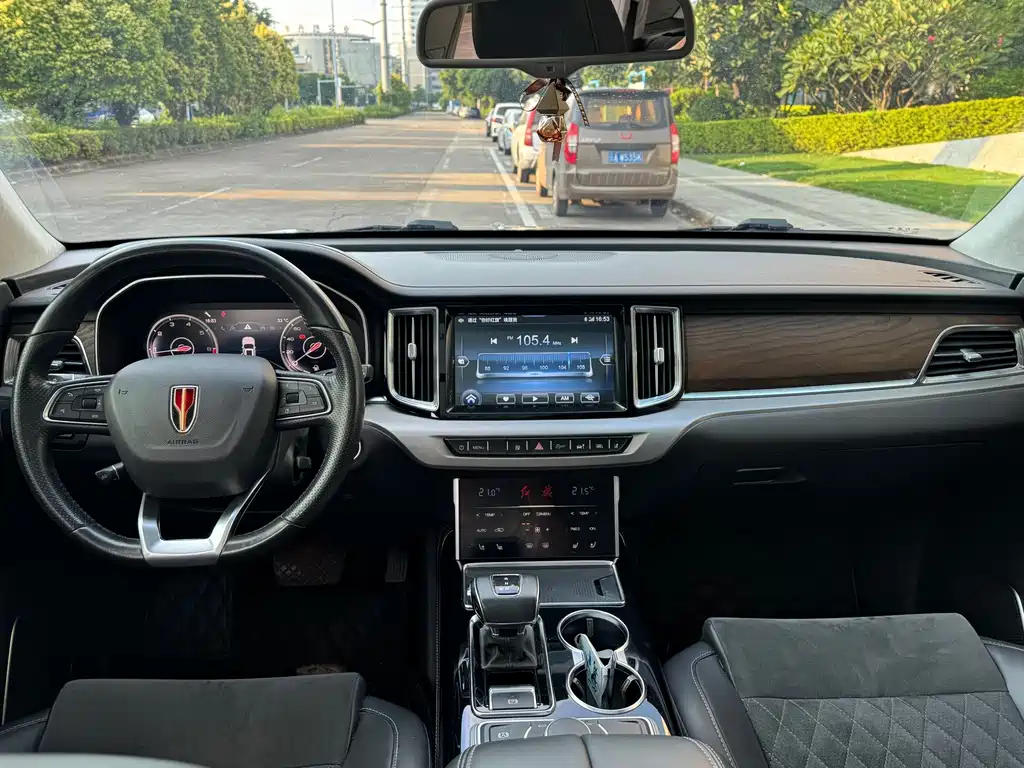 Hongqi Hongqi HS7 — миниатюра 6