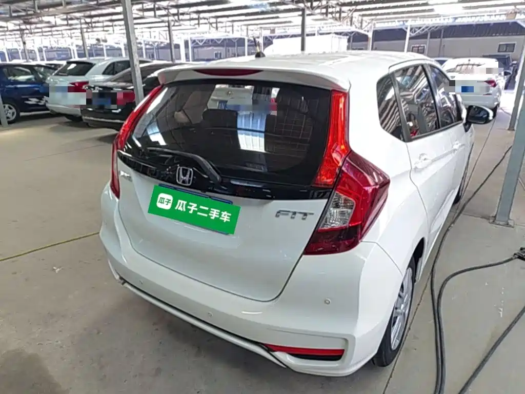 Honda Fit — миниатюра 7
