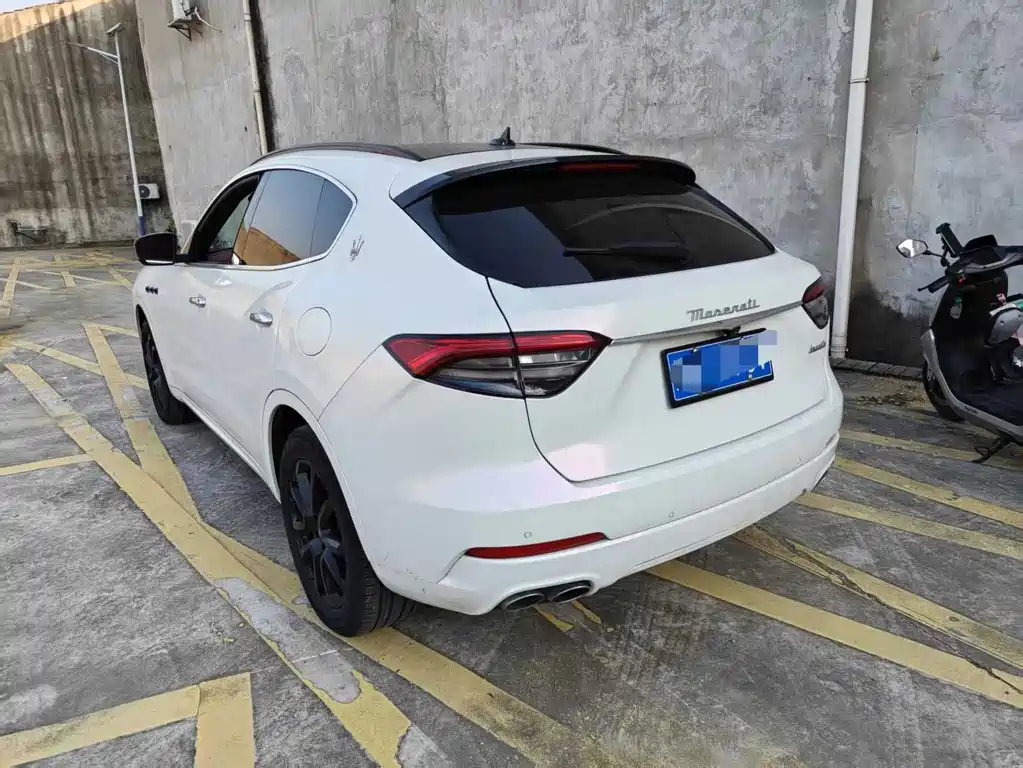 Maserati Levante — фотографии объявления, Фото 8