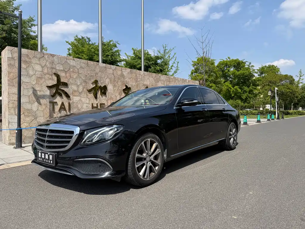 Mercedes-Benz E-Class 2016 E 300 L Fashion Type