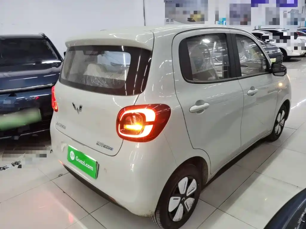 Wuling MINIEV — миниатюра 7