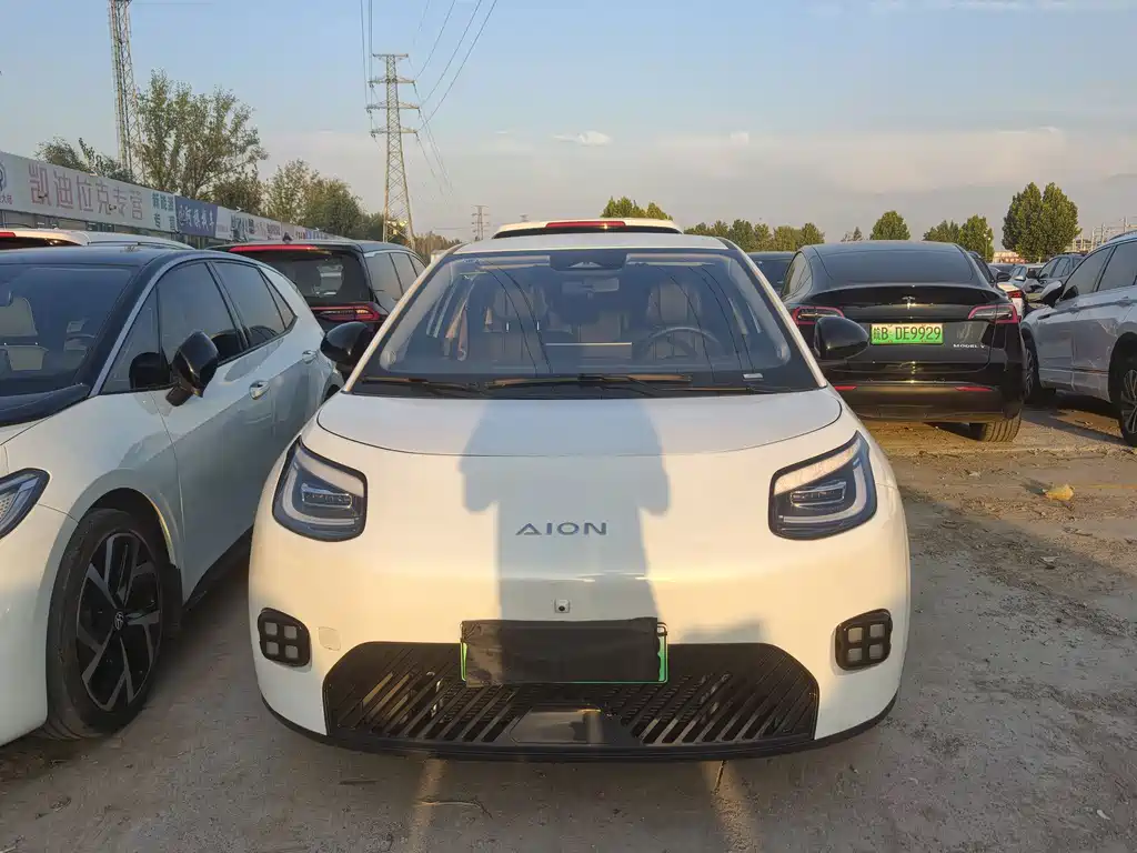 Aion AION UT — миниатюра 2