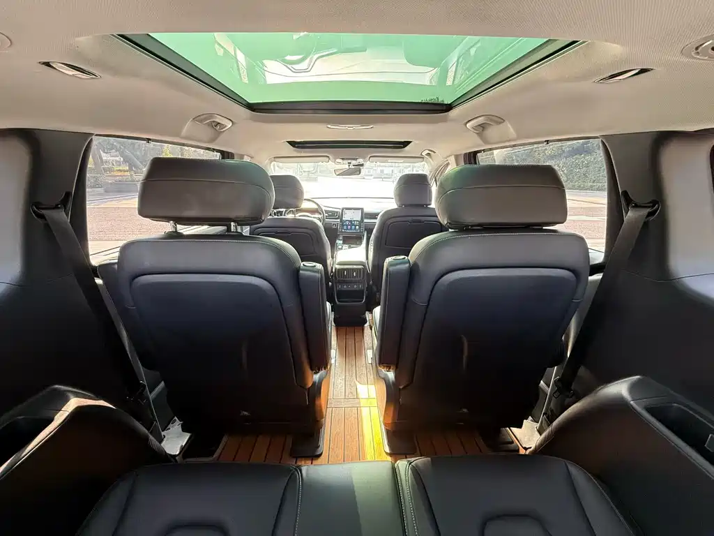 Hyundai Custo — миниатюра 6