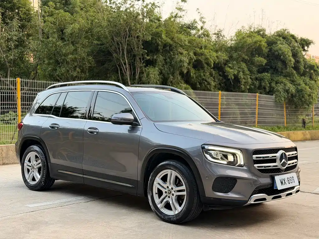 Mercedes-Benz GLB — миниатюра 3