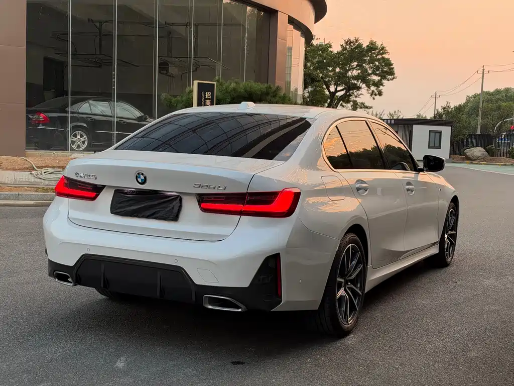 BMW 3 Series — миниатюра 16