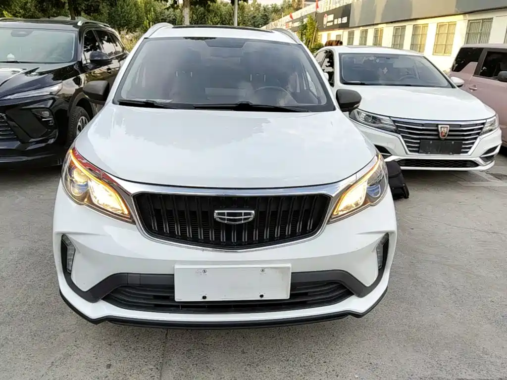 Geely Vision X3 — миниатюра 3