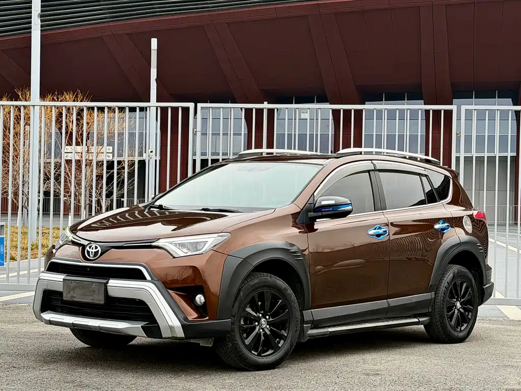 TOYOTA RAV4 RONGFANG