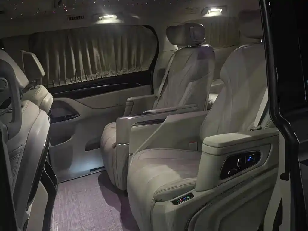 Buick GL8 — миниатюра 23