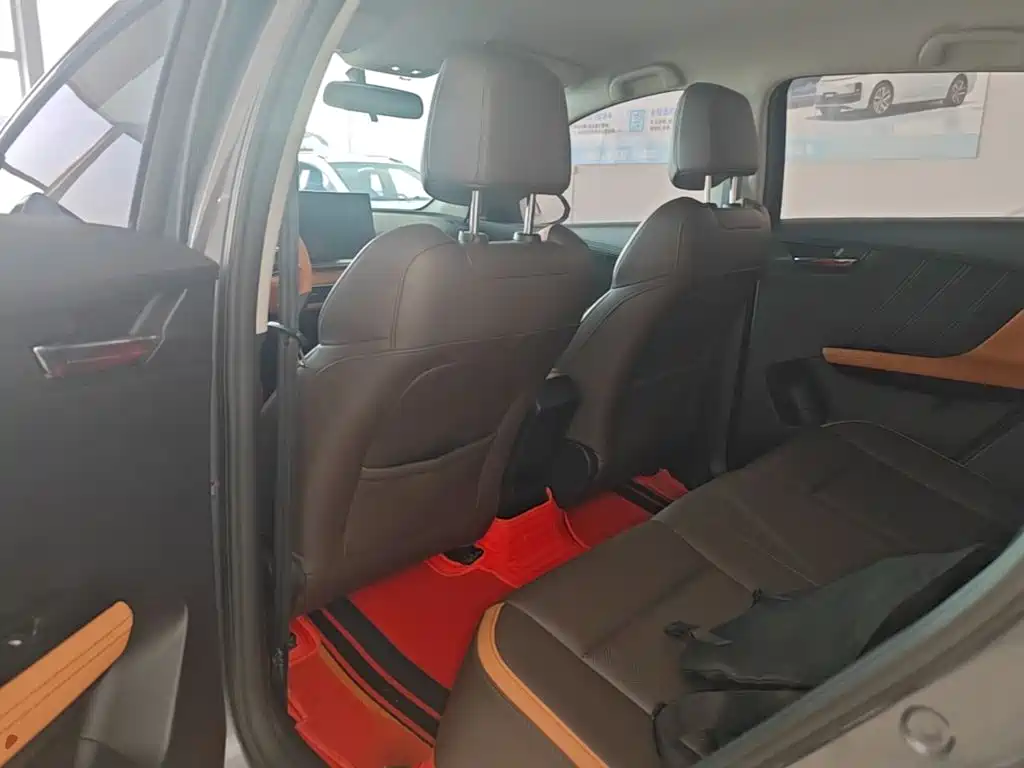 BYD e2 — миниатюра 17