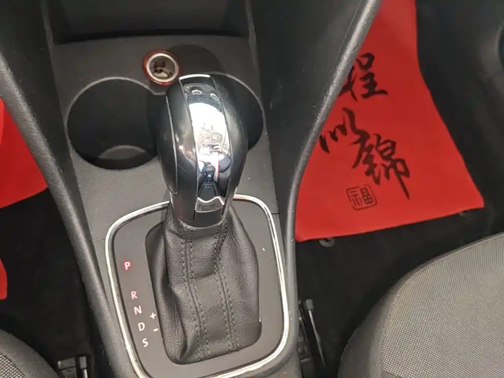 Volkswagen Polo — миниатюра 14