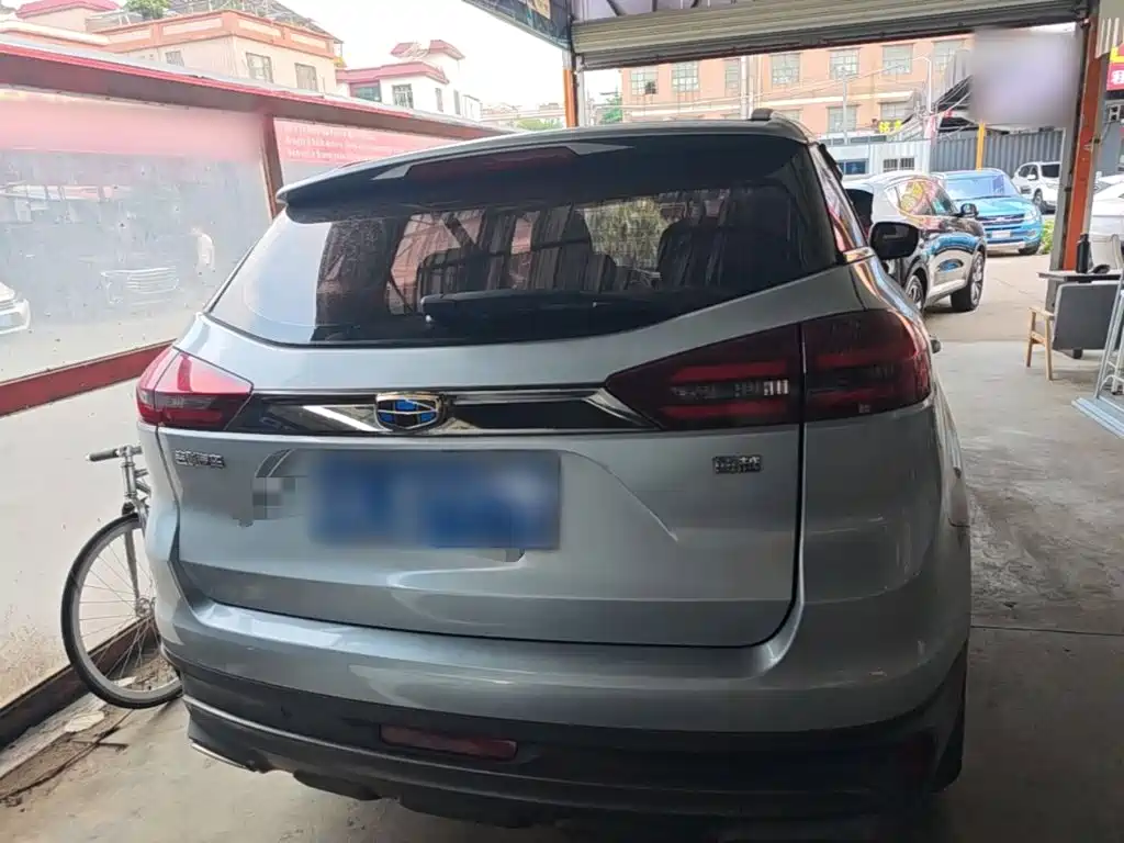 Geely Boyue — миниатюра 6
