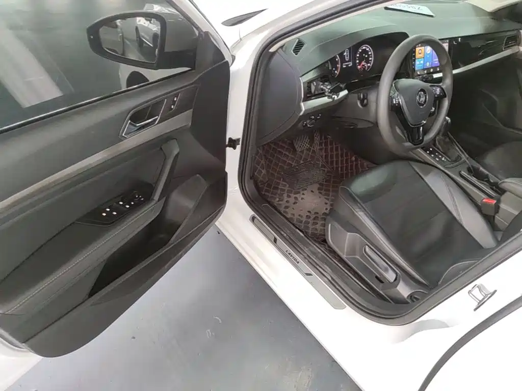 Volkswagen Lavida — миниатюра 16