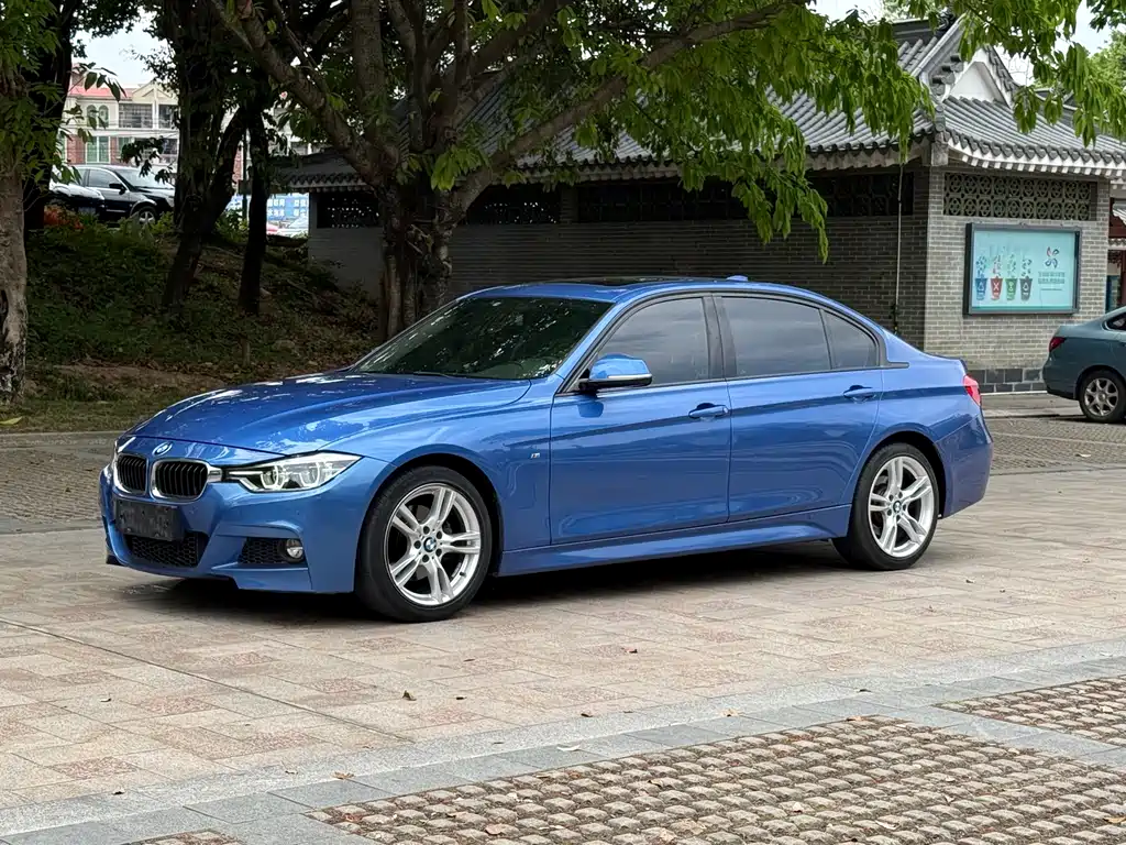 Купить BMW 3 Series