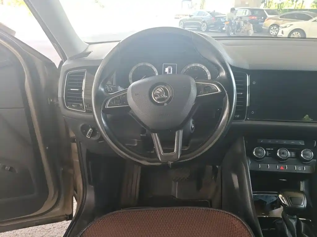 Skoda Kodiaq — миниатюра 3