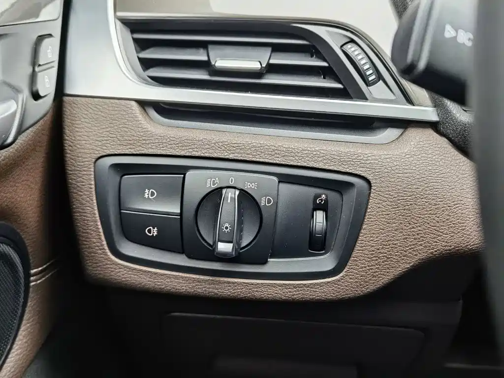 BMW X1 — миниатюра 21
