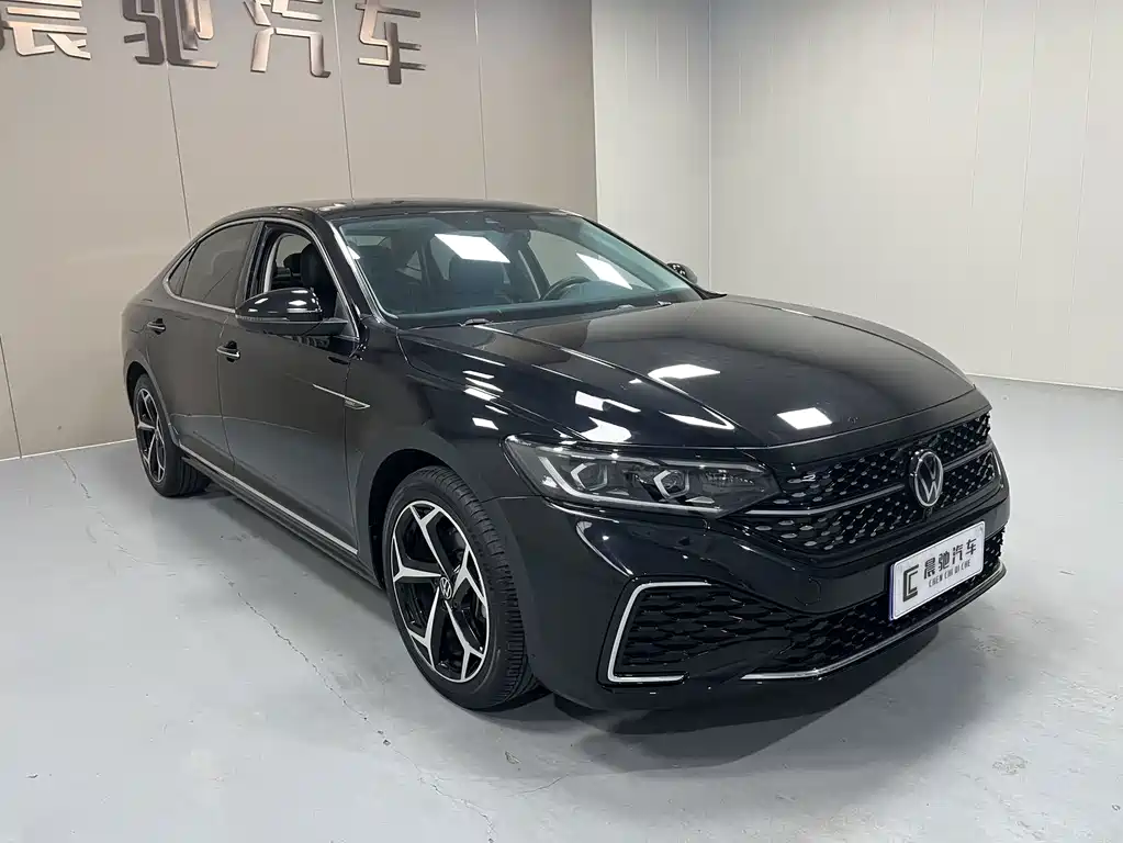 Volkswagen Passat — миниатюра 3