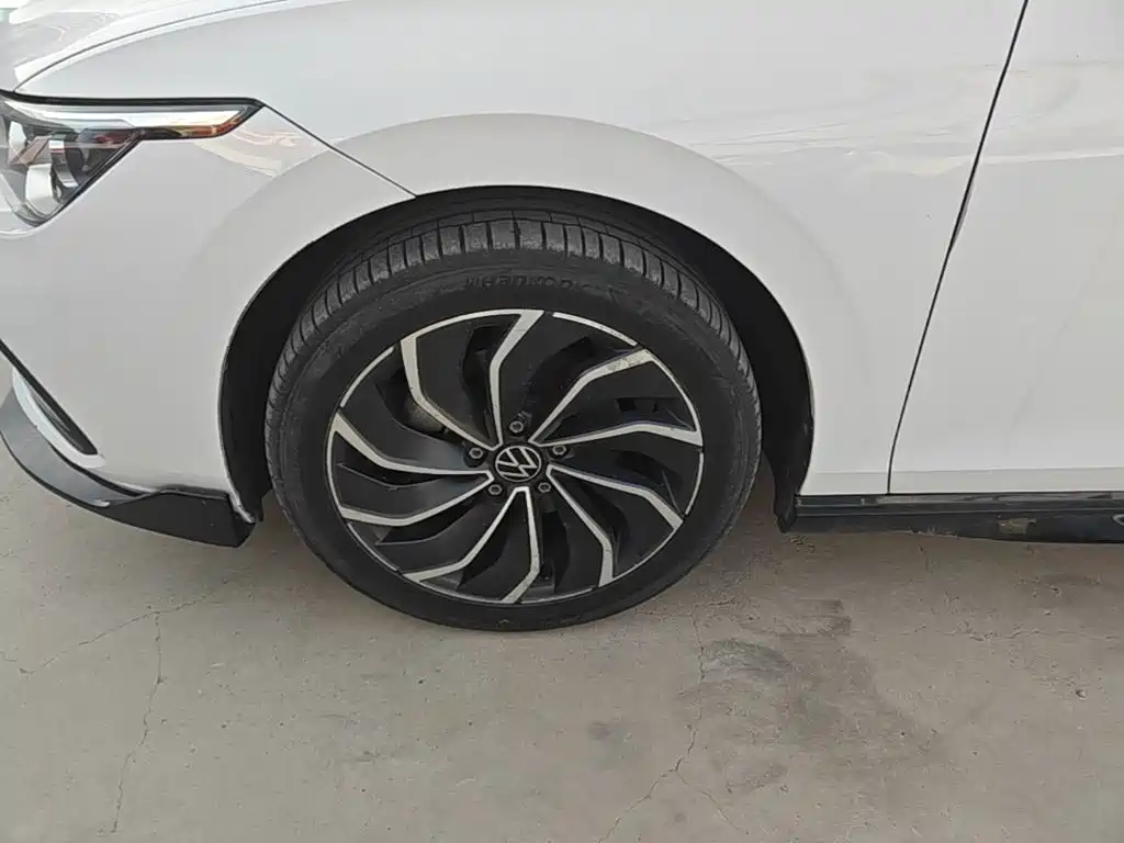 Volkswagen Golf — миниатюра 23