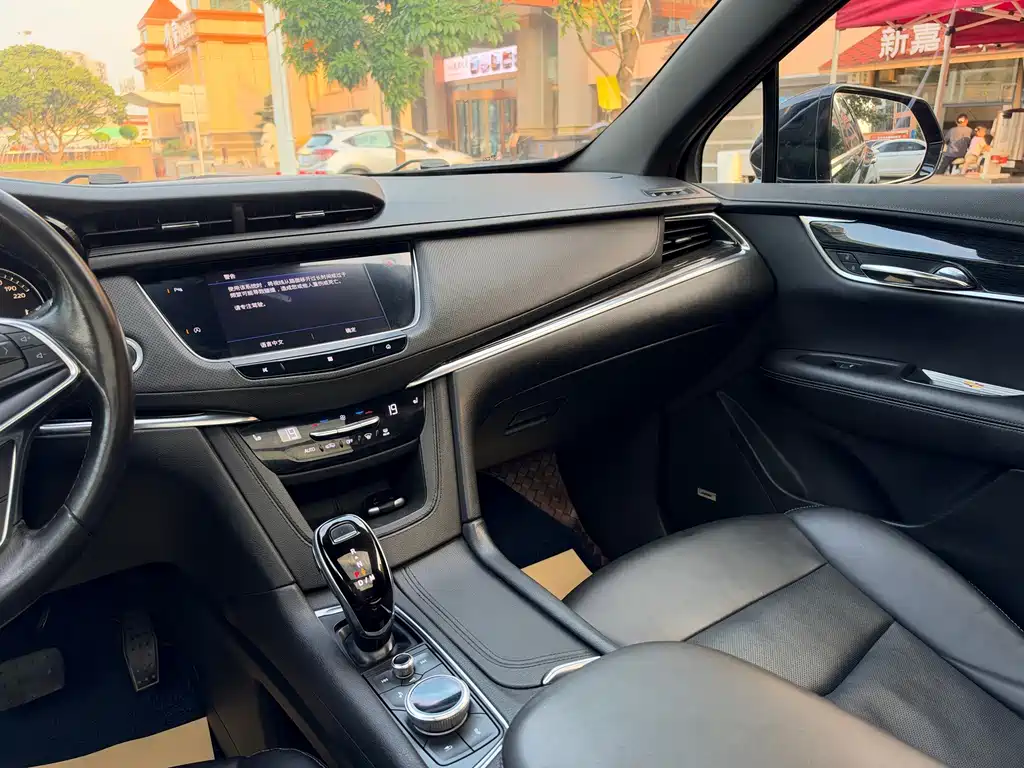 Cadillac XT5 — миниатюра 16