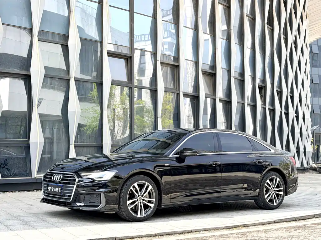 Купить Audi A6L