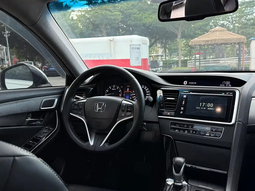 Honda Spirior — миниатюра 7