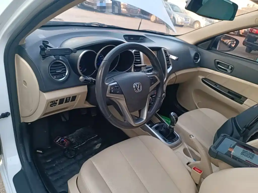 Changan Eado — миниатюра 10