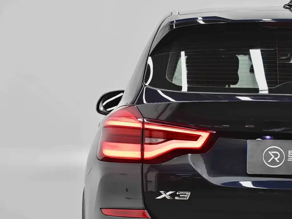 BMW X3 — миниатюра 21