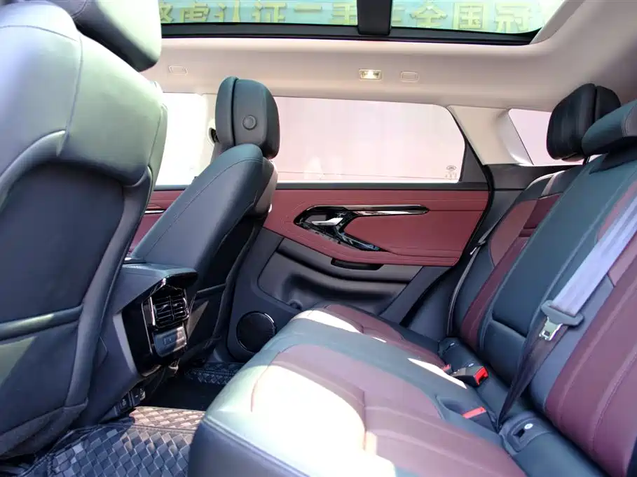 Land Rover Evoque — миниатюра 13