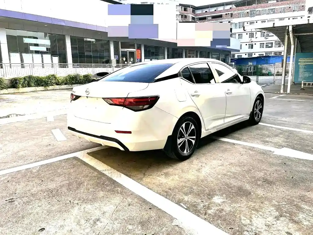 Nissan Sylphy — миниатюра 6