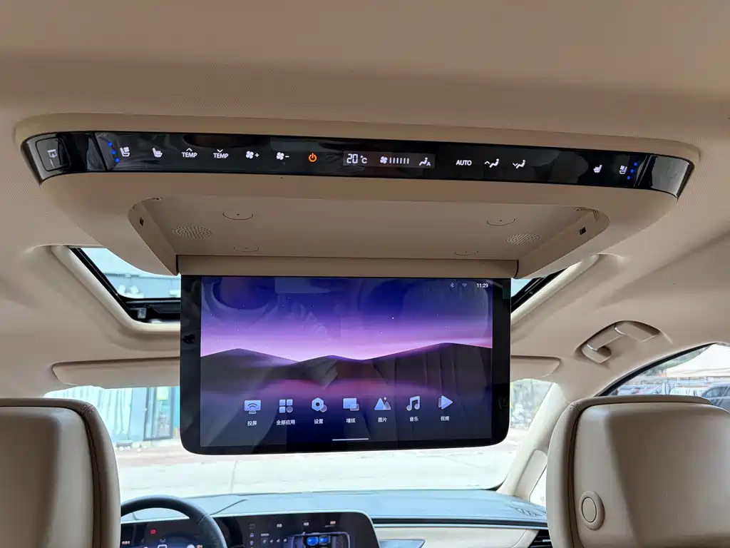 Buick GL8 Hybrid — миниатюра 6