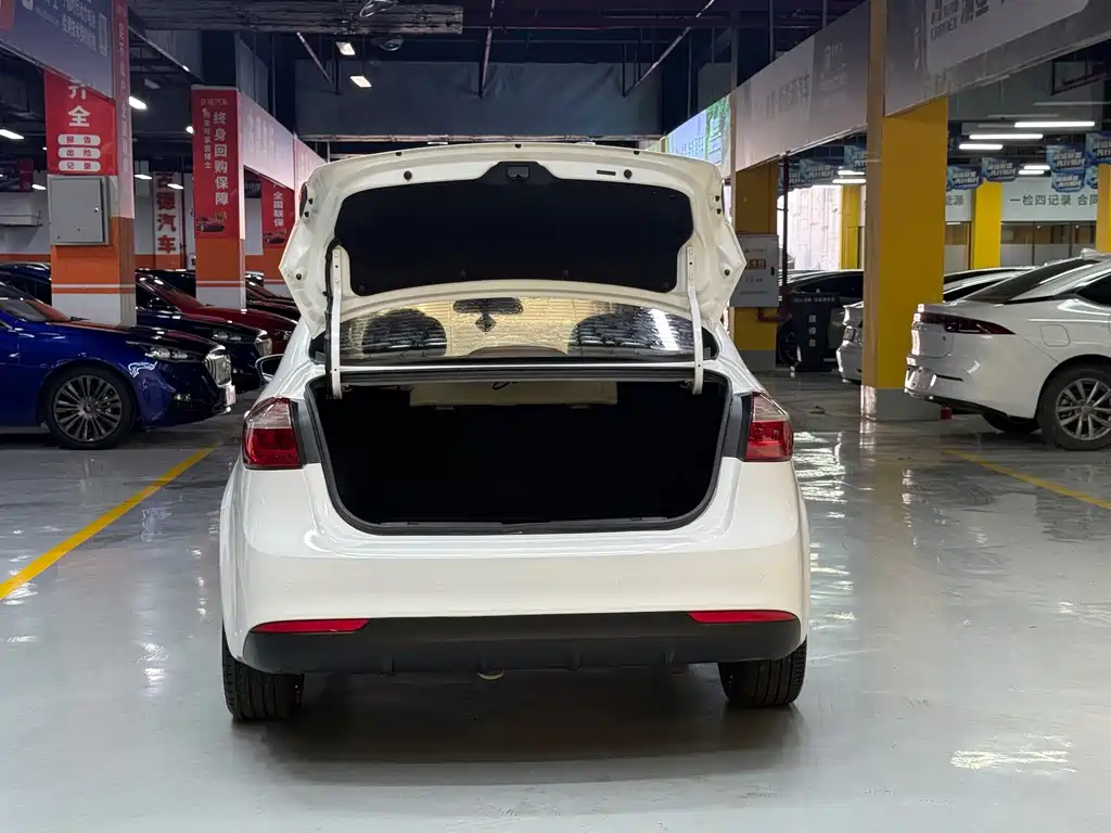 Kia K3 — миниатюра 21