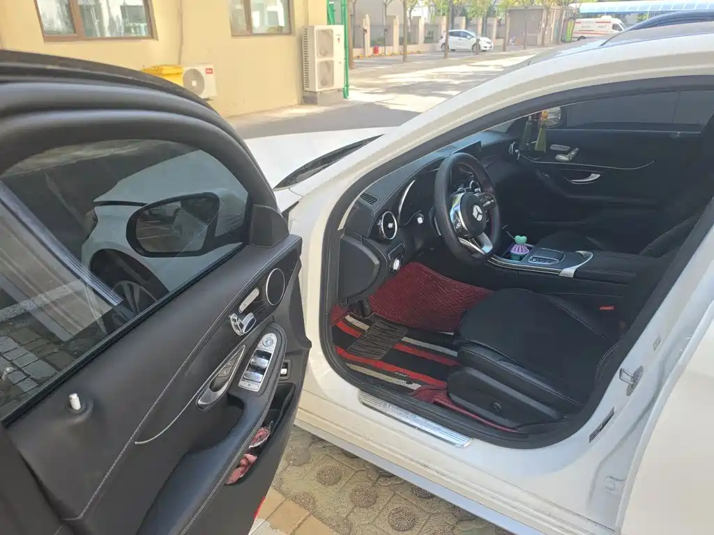 Mercedes-Benz C-Class — миниатюра 14
