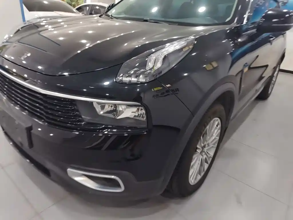 Lynk & Co 01 — миниатюра 24