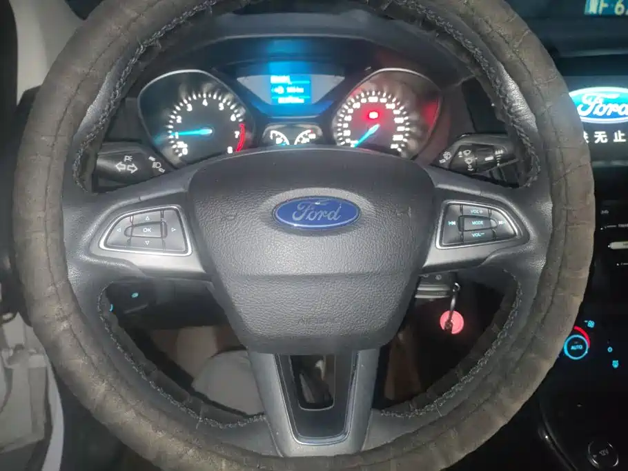Ford Focus — миниатюра 15