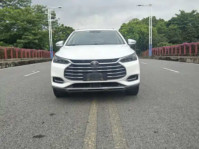 2019 BYD Tang