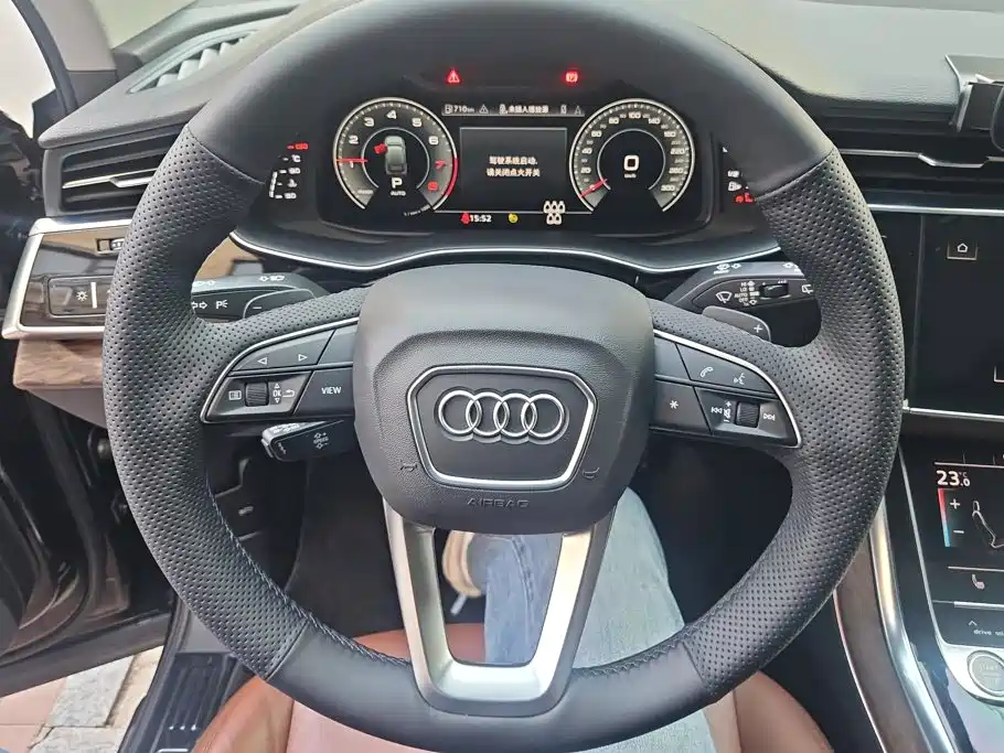 Audi Q7 — миниатюра 15