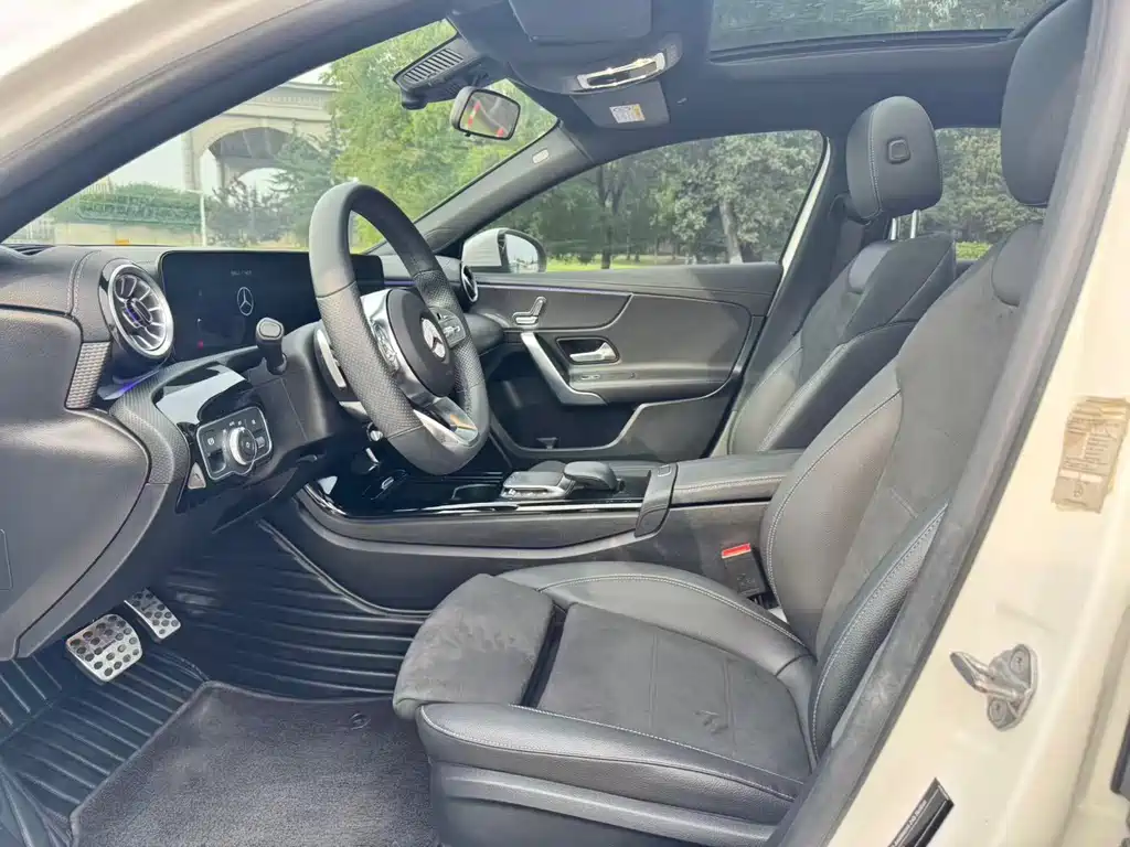 Mercedes-Benz A-Class — миниатюра 4