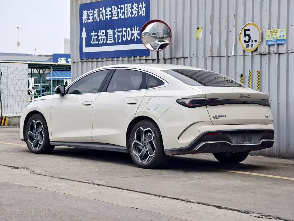 BYD Seal 06 — миниатюра 11