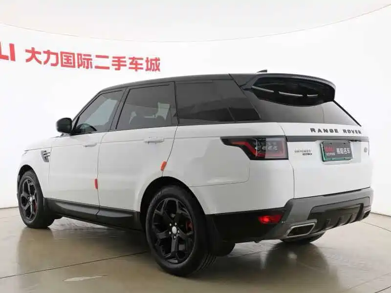 Land Rover Sport PHEV — миниатюра 15