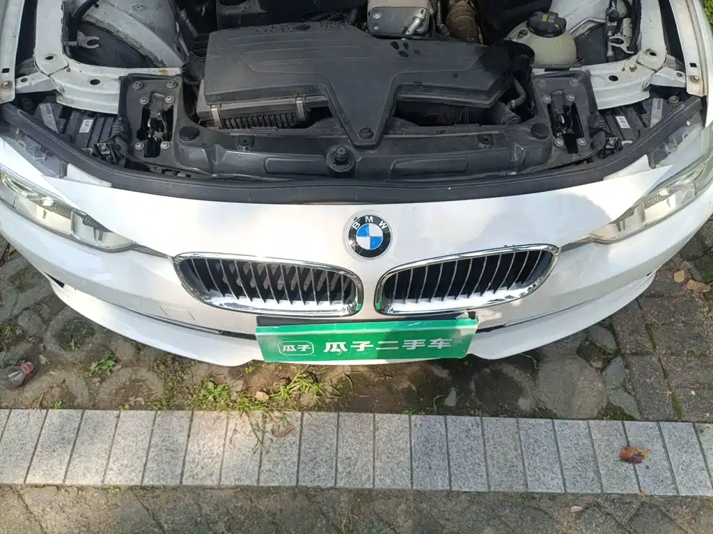 BMW 3 Series — миниатюра 11
