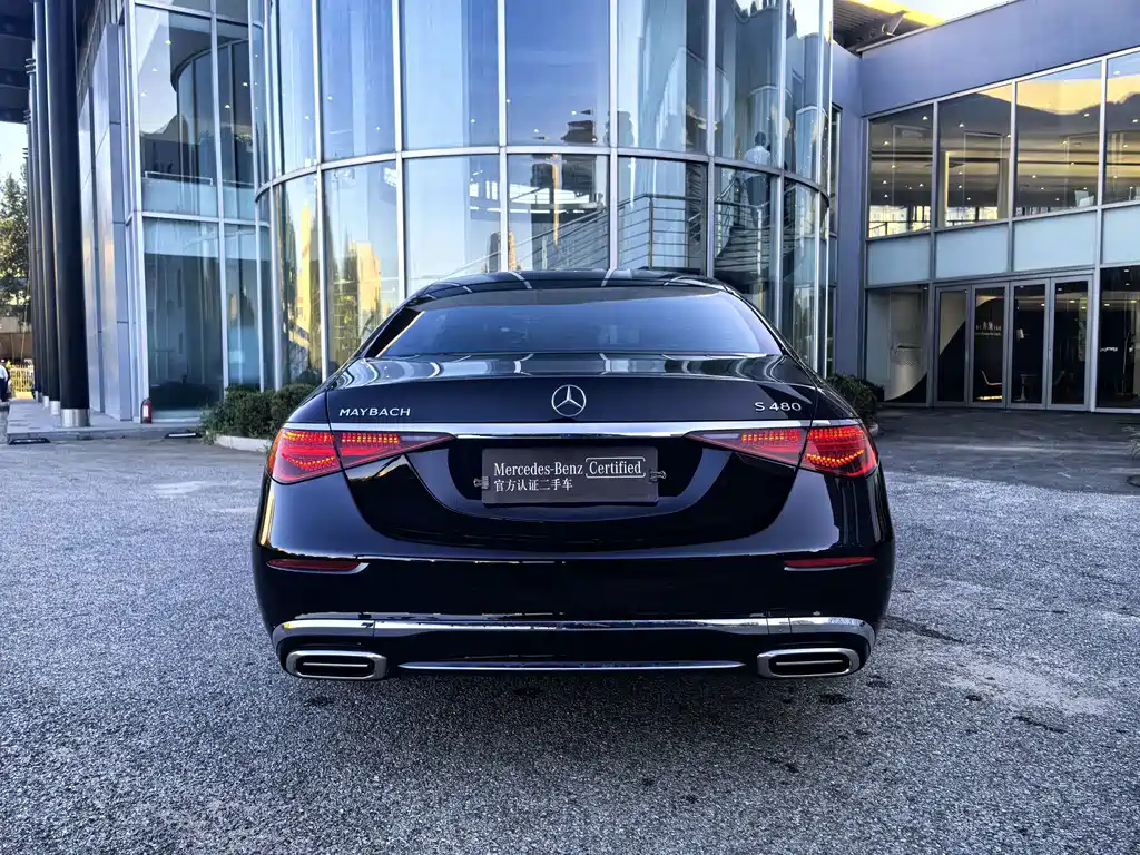 Mercedes-Benz S-Class — миниатюра 8