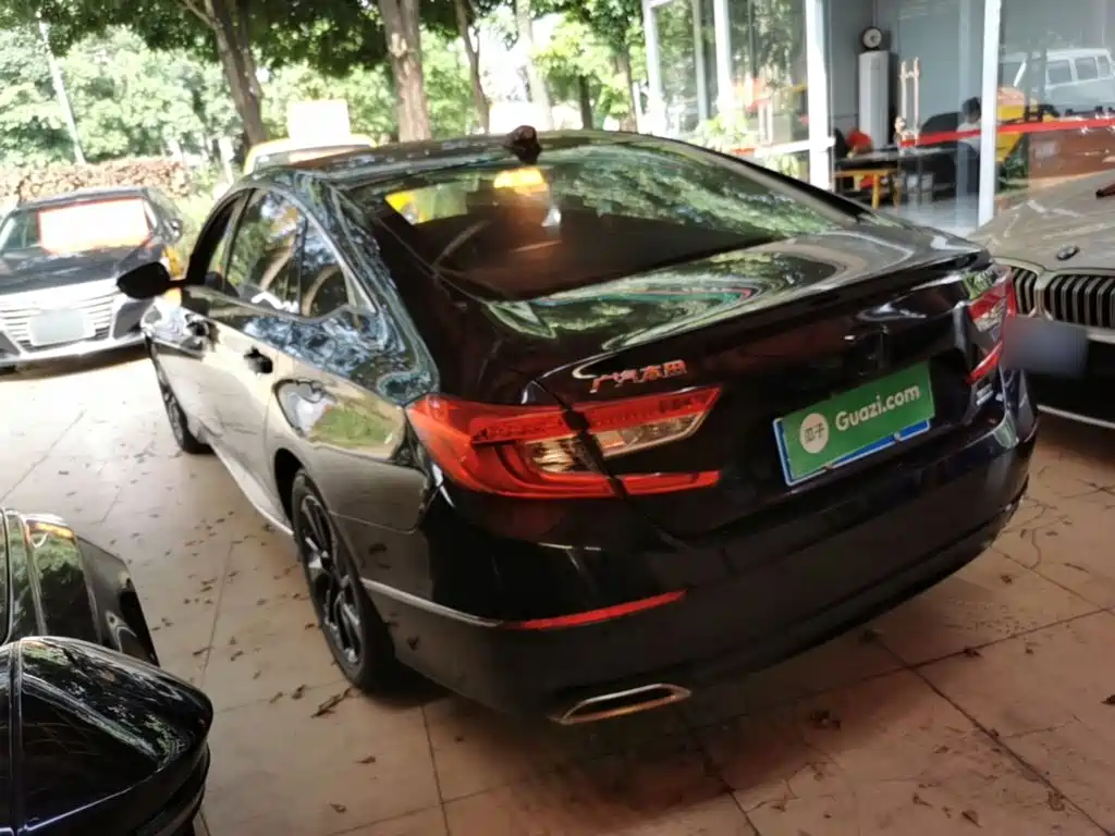 Honda Accord — миниатюра 5
