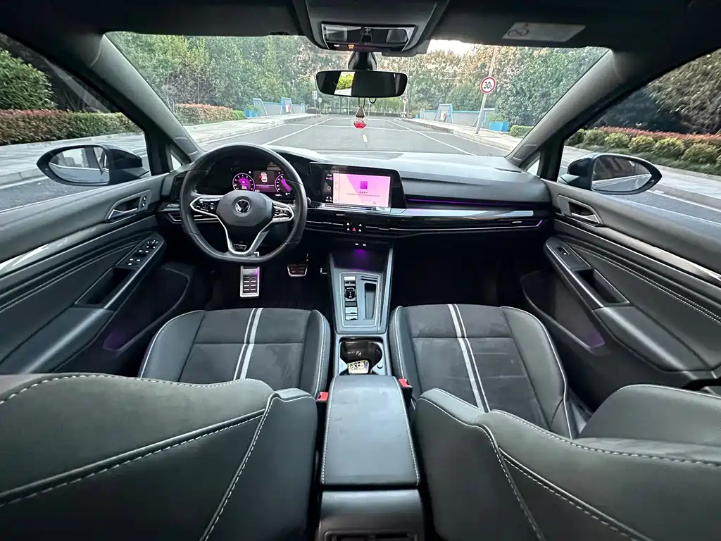 Volkswagen Golf — миниатюра 8