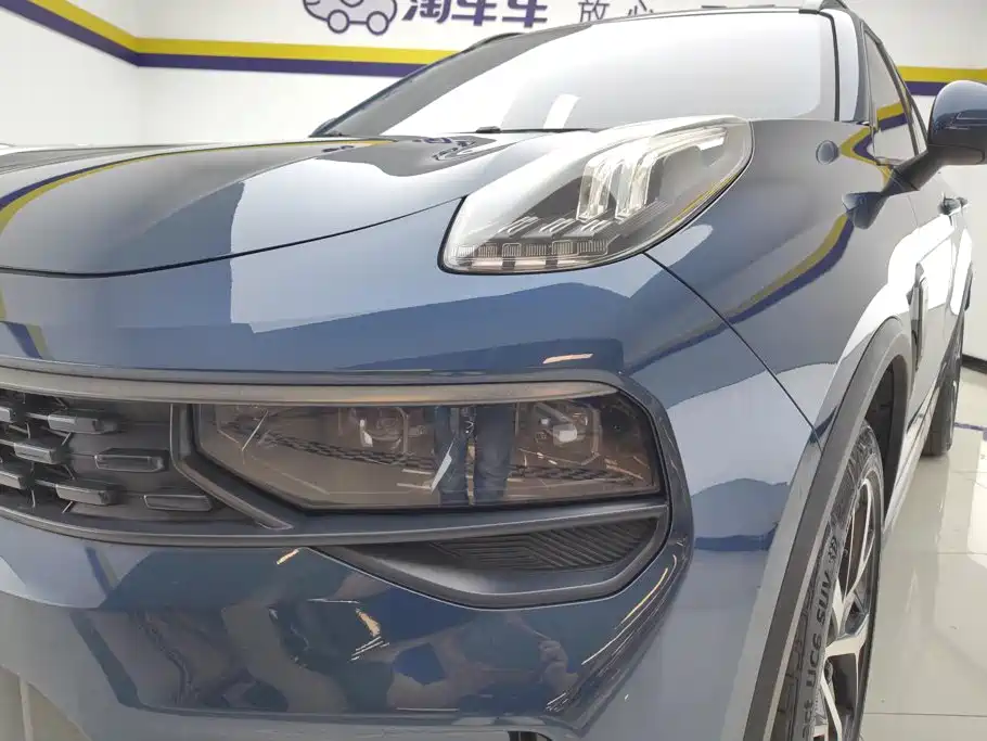 Lynk & Co 01 EM-P — миниатюра 5