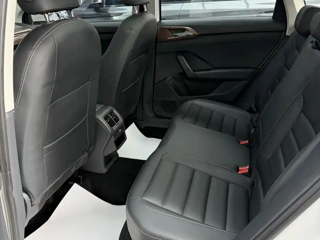 Volkswagen Tharu — миниатюра 18