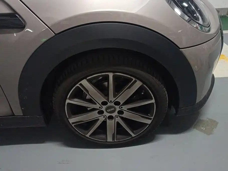 MINI Mini — миниатюра 6