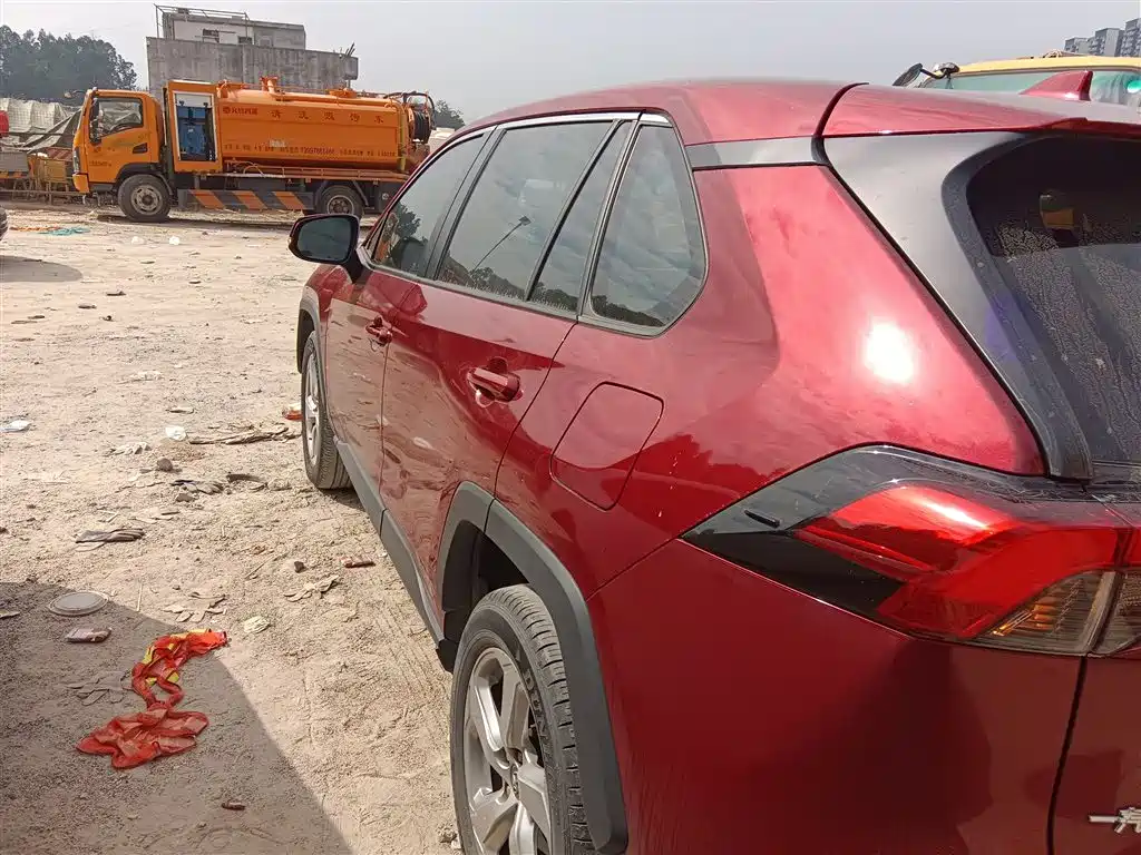 TOYOTA RAV4 RONGFANG