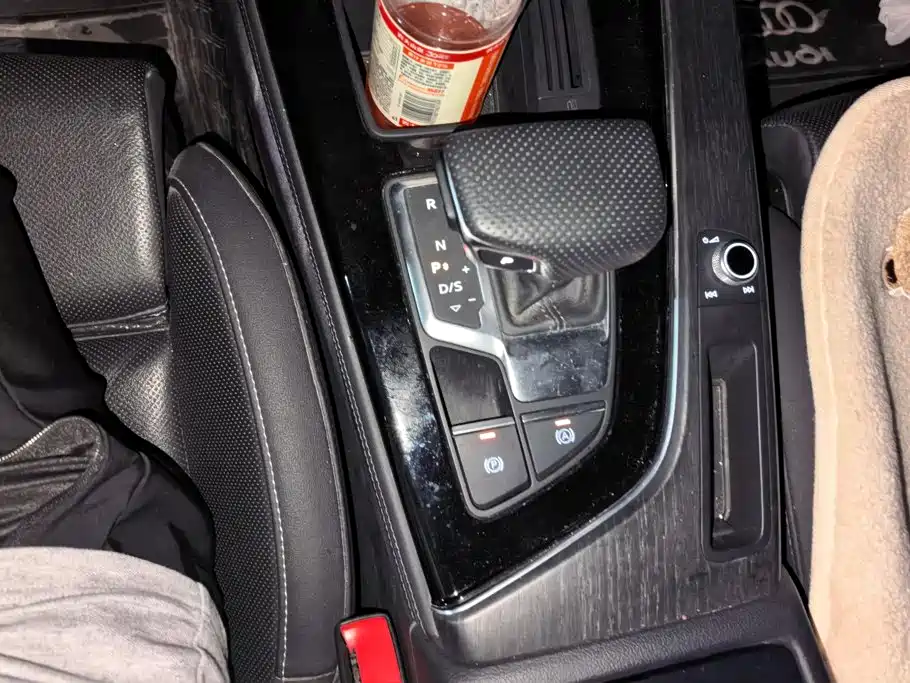Audi A4L — миниатюра 16