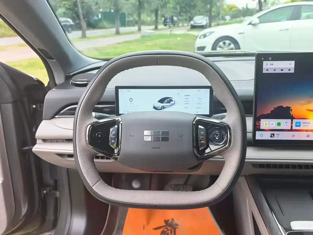 Geely Galaxy Xingyao 8 130km EM-i Premium Edition, фото 5